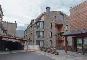 La Serrera Apartamentos 卡尼略 酒店
