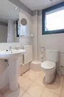 La Serrera Apartamentos 卡尼略 安道尔